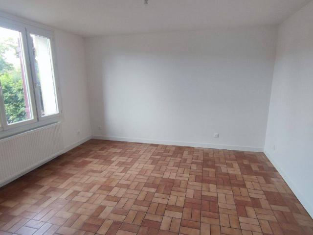 Appartement 3 pièces avec jardinet
