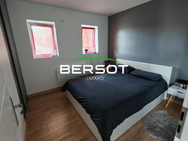 Appartement 3 pièces avec terrasse et parkings