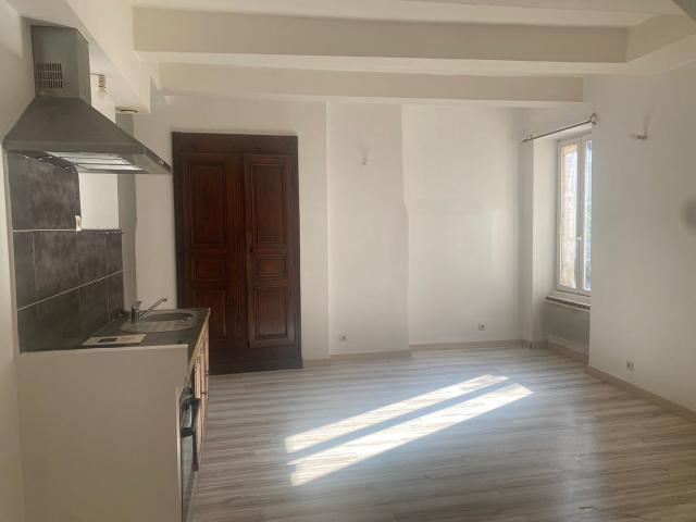 Appartement 3 pièces Bédarieux 56.10m² 460€ à louer