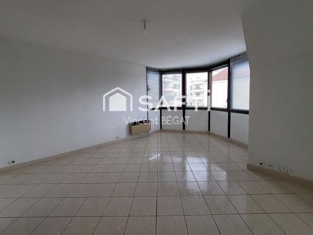 Appartement 3 pièces + bureau de 18m² parking