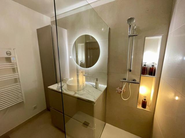 Appartement 3 piéces Centre ville avec Terrasse et Parking 78m² Montpellier