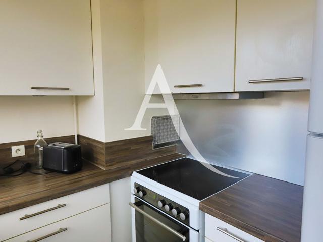 Appartement 3 pièces Chatou 57.00m² 1300€ à louer l'Adresse