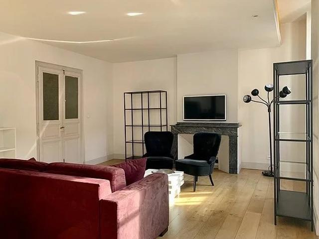 ✨ Appartement 3 pièces d’exception rénové par architecte – Quar