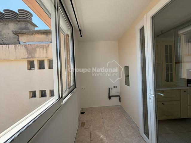 Appartement 3 pièces de 55.50m2 avec balcon, à Beaucaire