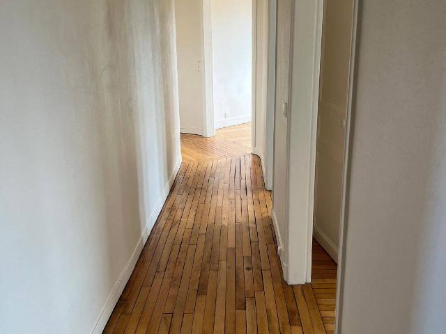 Appartement 3 pièces de 56,40 m2 au pied du RER