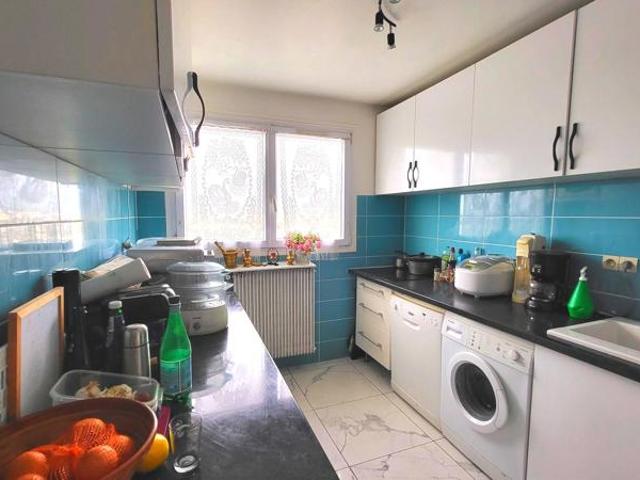 Appartement 3 pièces de 56 m² avec parking et cave