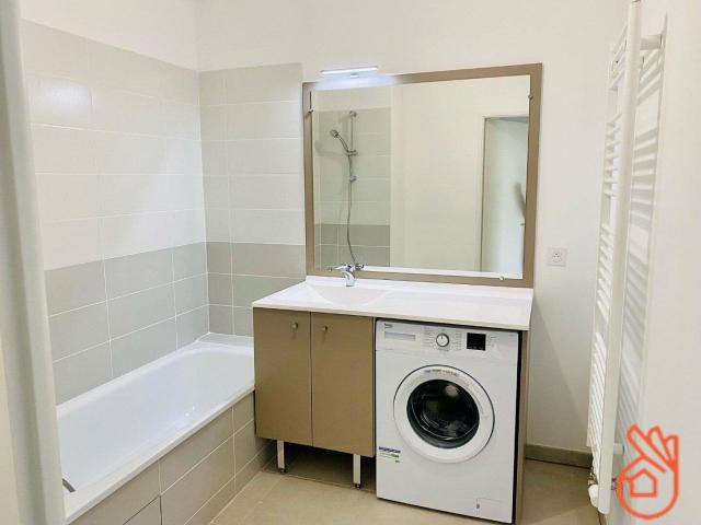 Appartement 3 pièces de 60,95 m² avec Balcon de 19 m² et parking