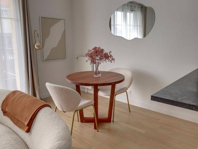 APPARTEMENT 3 PIÈCES MEUBLé DE 61,58 M² ET PARKING EN SOUS SOL