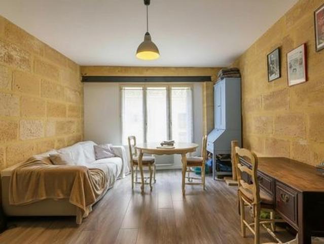 Appartement 3 pièces de 64 m² à vendre à Saint André de Cubzac – Hyper centre