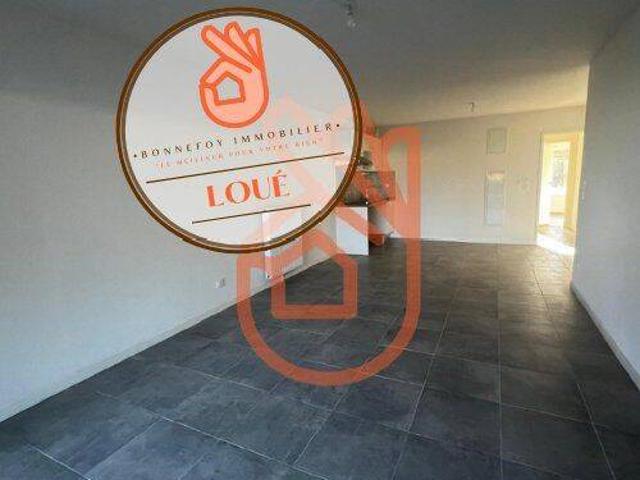 Appartement 3 pièces de 66 m² Terrasse 9 m² 2 Parkings aérien e
