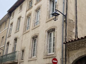 Appartement 3 pièces de 73,99 m2, balcon, vendu loué 17 Rue