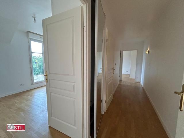Appartement 3 pièces de 80 à Marines