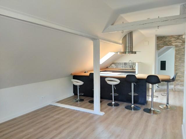 Appartement 3 pièces dernier étage avec une cuisine américaine Fegersheim / Rue Henri Ebel