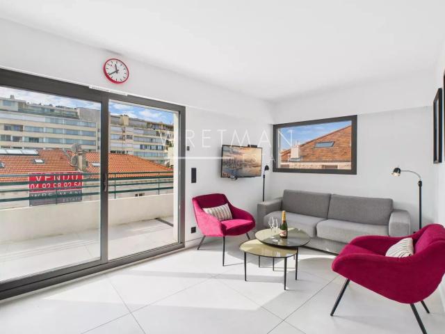 Appartement 3 pièces en étage élevé Cannes Banane 47m² Cannes