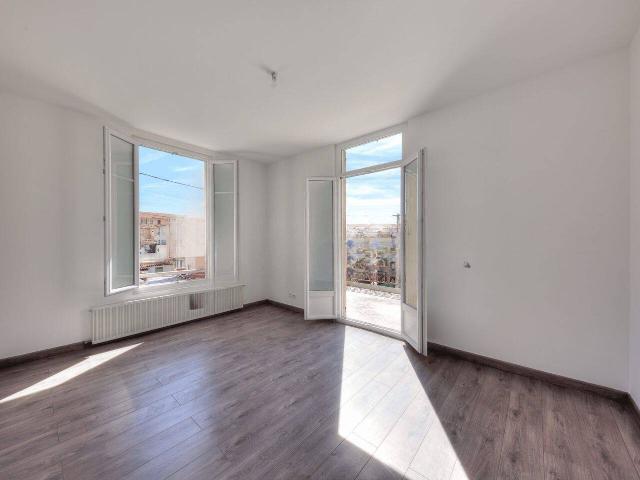APPARTEMENT 3 PIECES / GRANDE TERRASSE