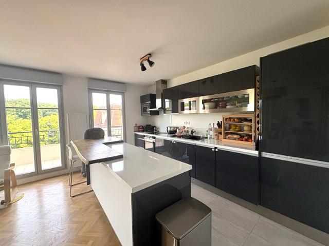 Appartement 3 pièces Le Port Marly 68.00m² 1500€ à louer