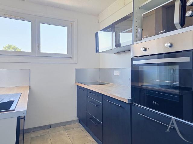 Appartement 3 pièces Les Mureaux 53.02m² 895€ à louer l'Adresse