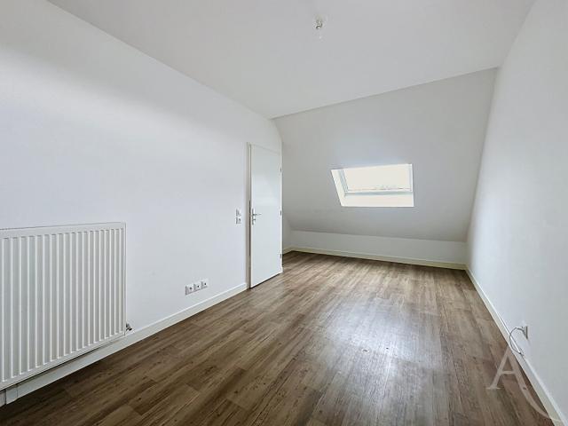 Appartement 3 pièces Mantes la Jolie 57.00m² 1005€ à louer