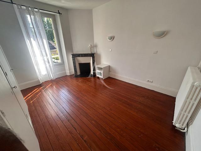 Appartement 3 pièces Melun 56.88m² 887€ à louer l'Adresse
