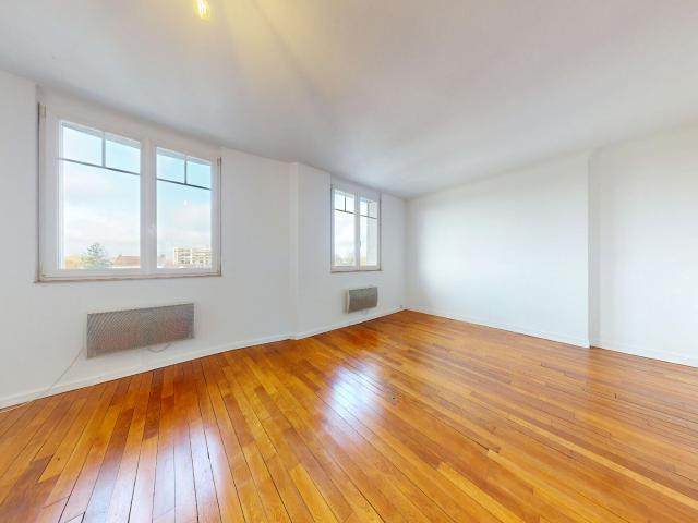 Appartement 3 pièces Melun 75.00m² 1160€ à louer l'Adresse