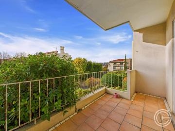 APPARTEMENT 3 PIECES MEUBLE 106 ARENES DE CIMIEZ NICE CIMIEZ