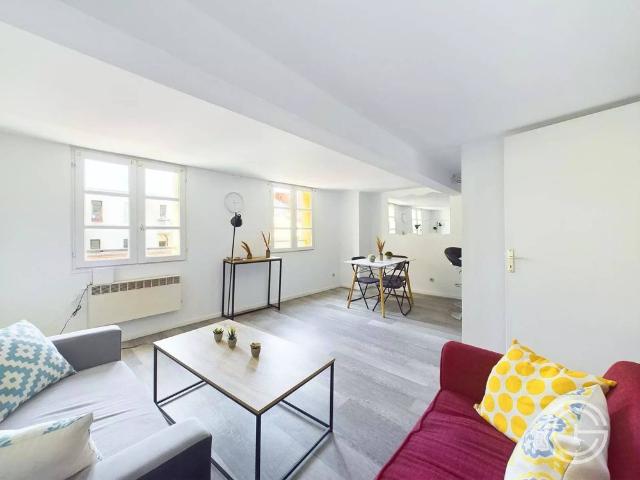 APPARTEMENT 3 PIECES MEUBLE 14 RUE CONDAMINE VIEUX NICE