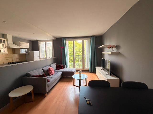 Appartement 3 Pièces MEUBLÉ HAUT DE CHATOU