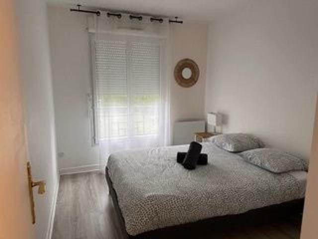 APPARTEMENT 3 PIECES MEUBLE TERRASSE vue sur parc