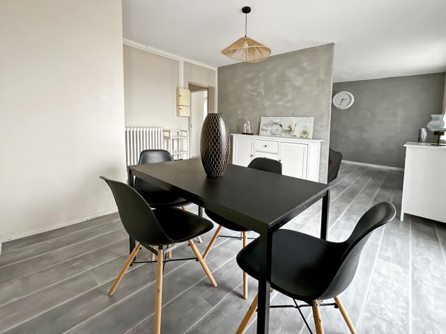 Appartement 3 pièces Poissy 47.53m² 968€ à louer l'Adresse