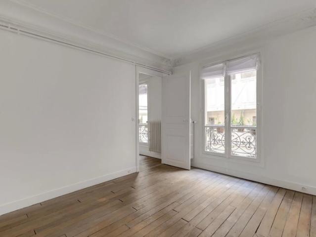 APPARTEMENT 3 PIÈCES PLACE VENDÔME