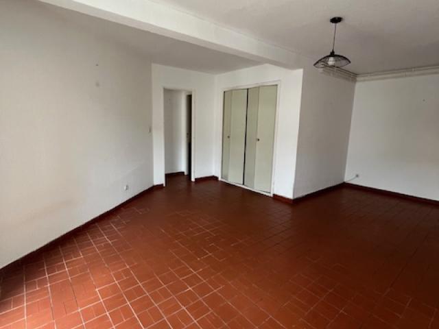 APPARTEMENT 3 PIECES PROCHE CENTRE