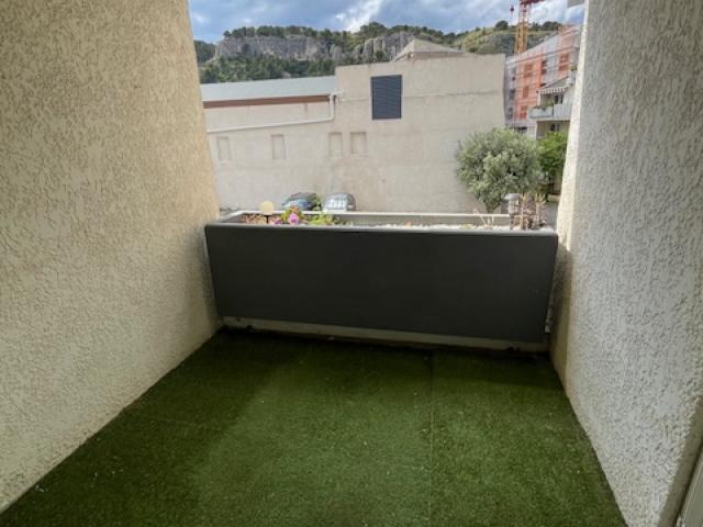 APPARTEMENT 3 PIECES PROCHE CENTRE