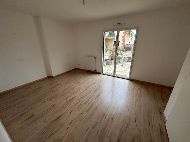APPARTEMENT 3 PIECES PROCHE CHERBOURG CENTRE DISPONIBLE DEBUT NOVEMBRE 2026