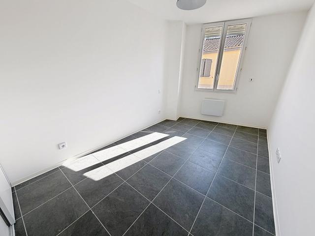 Appartement 3 pièces Prayssac 45.00m² 500€ à louer l'Adresse