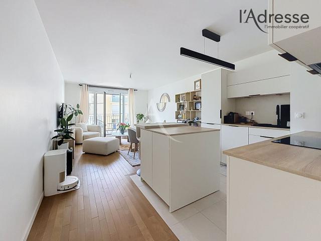 Appartement 3 pièces Puteaux 67.00m² 2200€ à louer l'Adresse