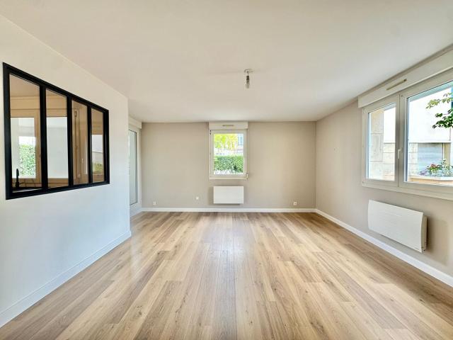 Appartement 3 pièces Reims 71.45m² 1050€ à louer l'Adresse