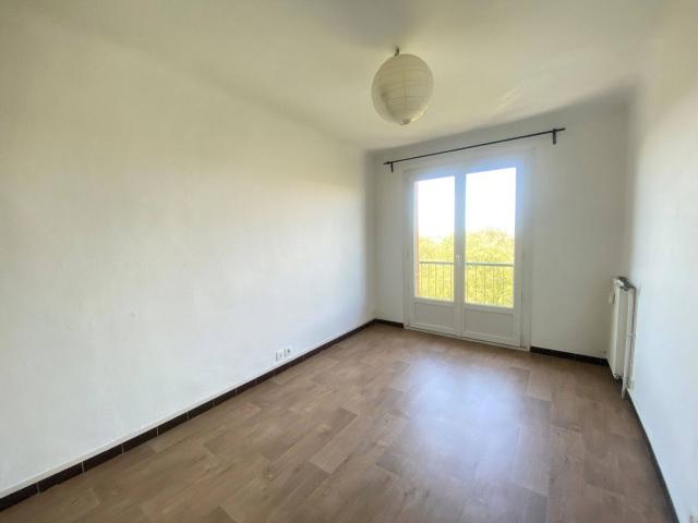 Appartement 3 pièces résidence Les Pins Aix en Provence