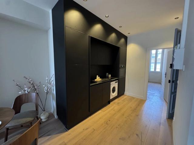 Appartement 3 pièces Rue DELFY