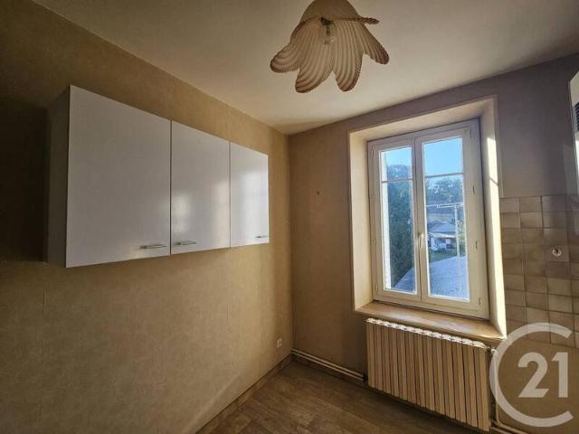 Appartement 3 pièces Saint Marcel 36200