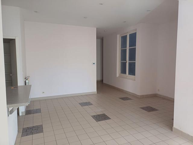 Appartement 3 pièces Sète 91.54m² 1190€ à louer