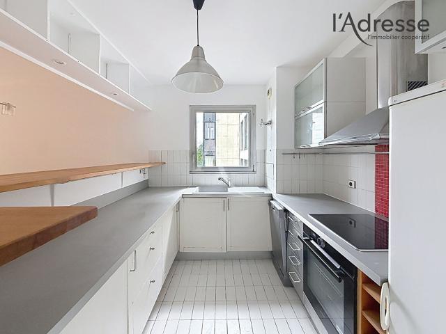 Appartement 3 pièces Suresnes 71.00m² 1820€ à louer l'Adresse
