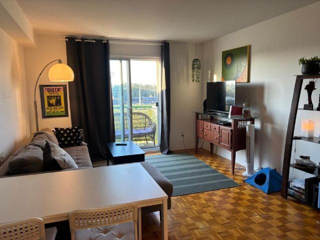Appartement 3 1/2 à louer à Saint Hubert