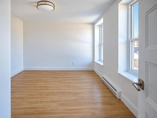 Appartement 3 1/2 rénové Vieux Québec | Dès 989 $ à louer