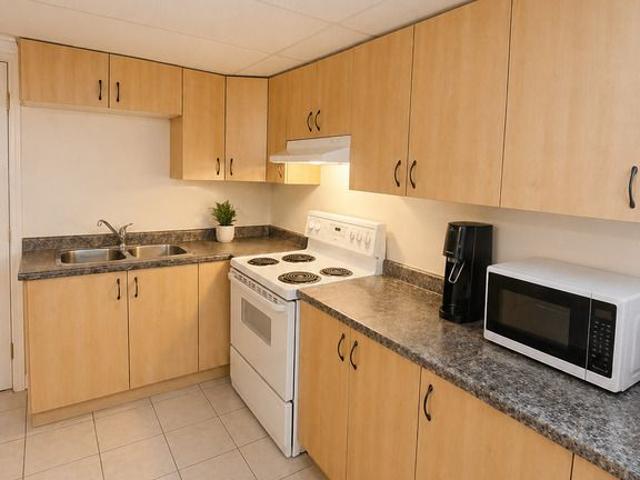 Appartement 3 1/2 Tout Inclus à Louer