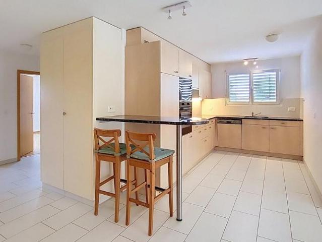 Appartement 3.5 pces au rez de chaussée à Chabrey VD