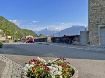 3,5p. tout neuf jardin et Dents du Midi !