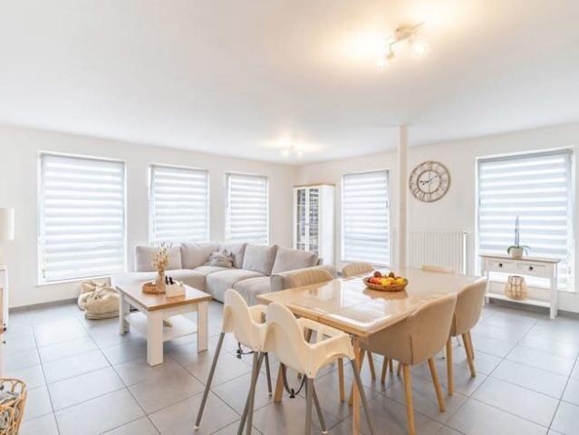 APPARTEMENT 3CH AU BOUT D'UNE VOIE SANS ISSUE