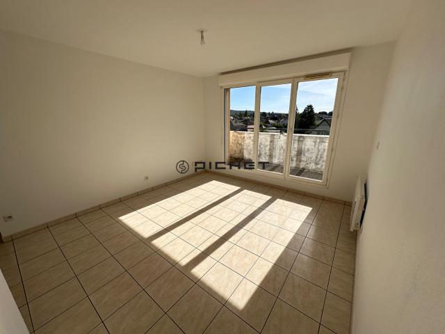 Appartement 3ème étage avec ascenseur Balcon