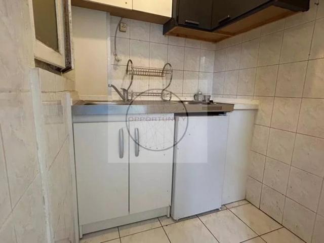 Appartement 3ème étage 17 m2