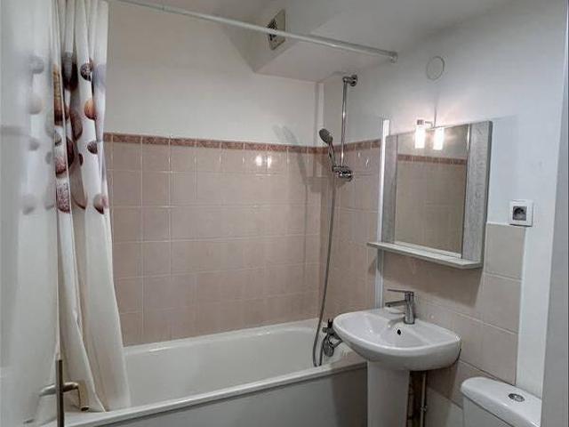 Appartement 3ème étage 32,07 m2 meublé